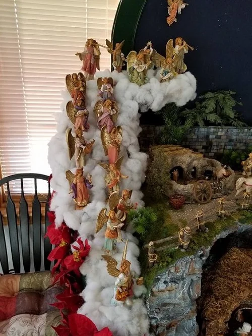 Trang trí hang đá Giáng sinh độc đáo 2023