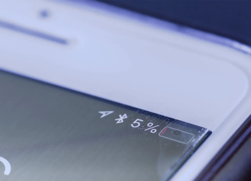 Các ứng dụng được cài đặt sẵn có thể làm giảm tuổi thọ pin iPhone