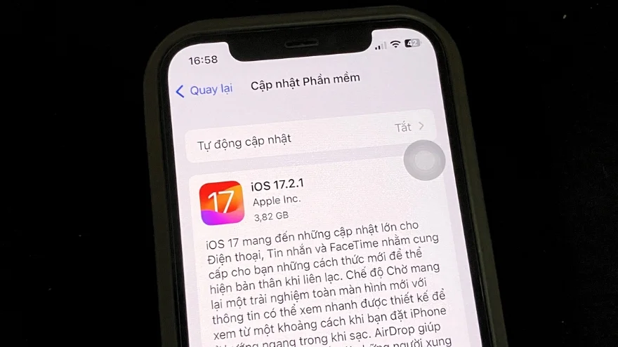 iPhone 12 lên iOS 17.2.1 