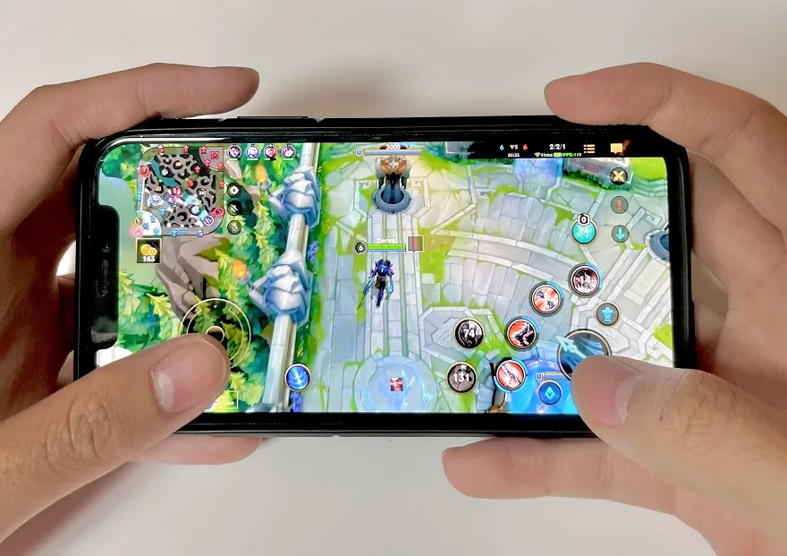 iPhone 12 lên iOS 17.2.1 