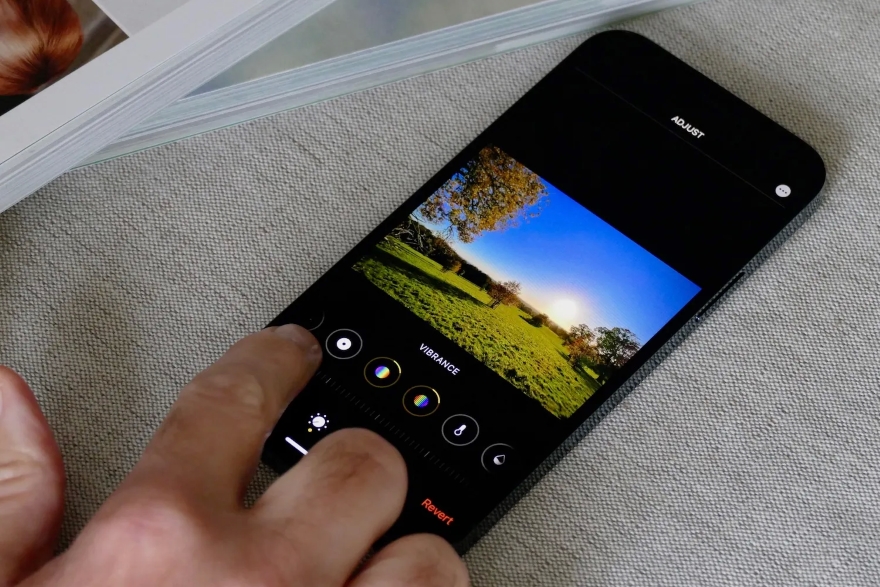 Làm chủ hoàn toàn camera siêu việt trên iPhone 15 Pro