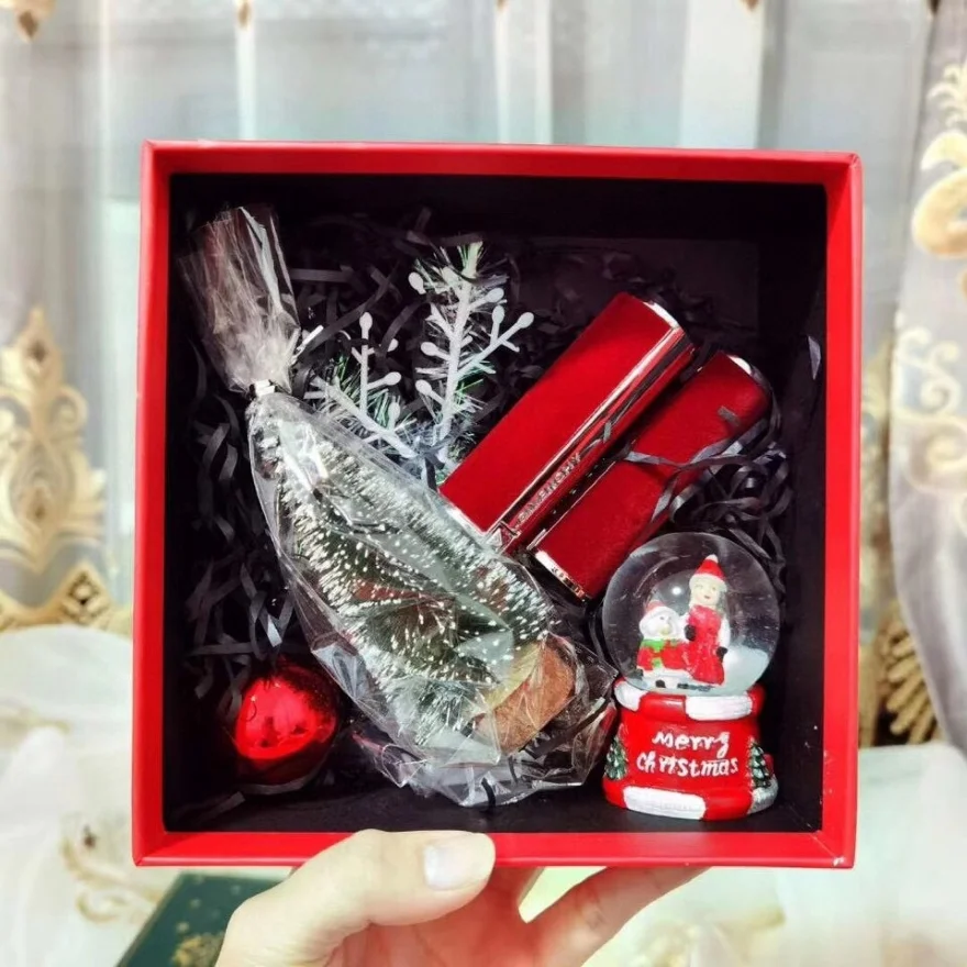 Giáng Sinh nên tặng gì cho người thương? 