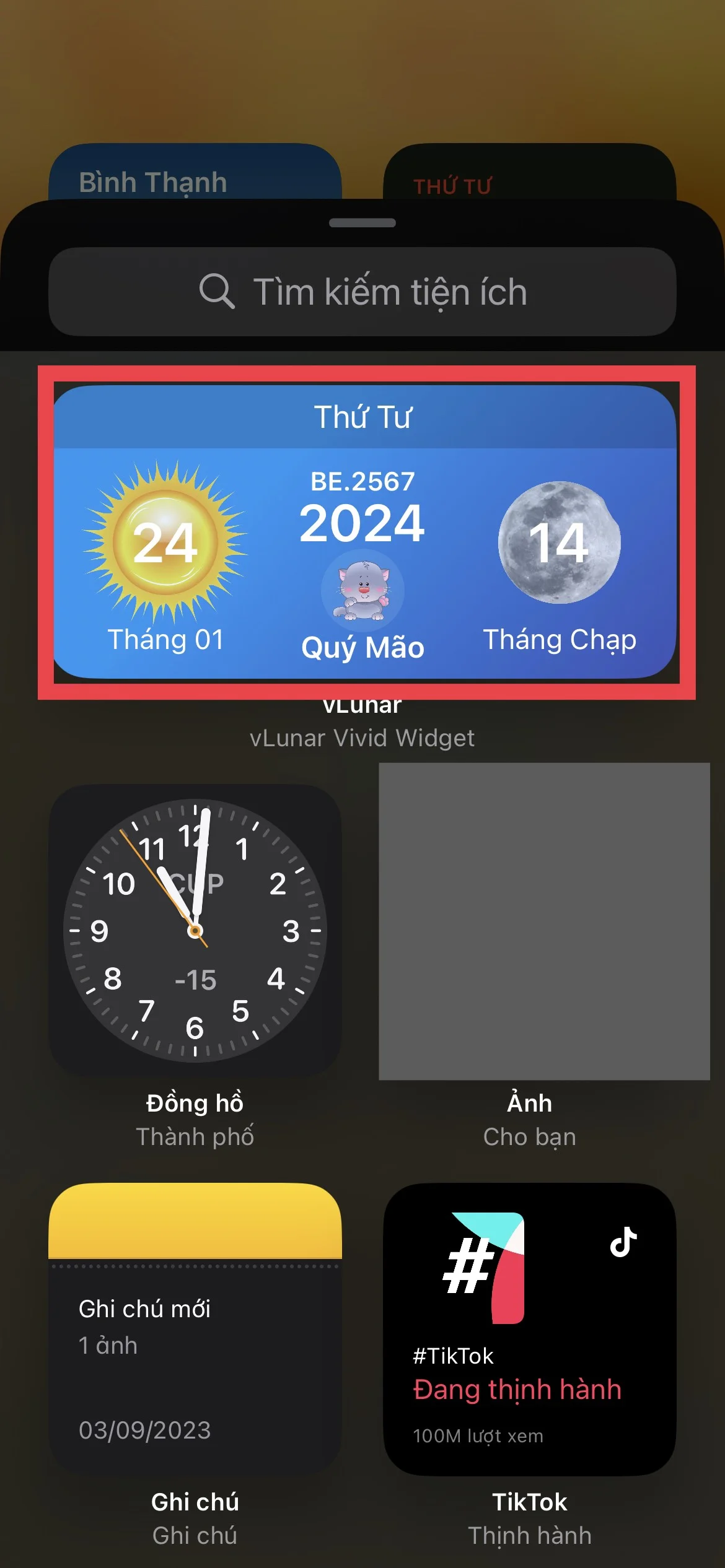Cách xem lịch âm trên iPhone chính xác nhất
