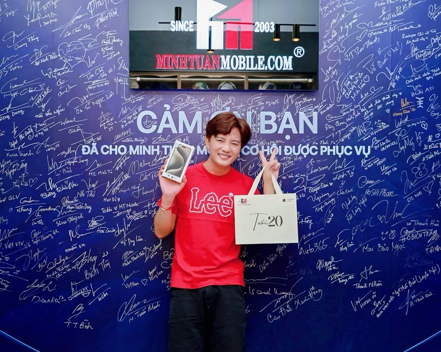 diễn viên bá thắng iPhone 15 Pro Max