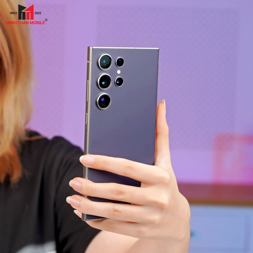 Vì sao Galaxy S24 Ultra không nhẹ hơn Galaxy S23 Ultra? 