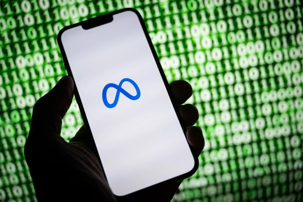 Facebook và Instagram chặn tin nhắn người lạ gửi đến trẻ vị thành niên