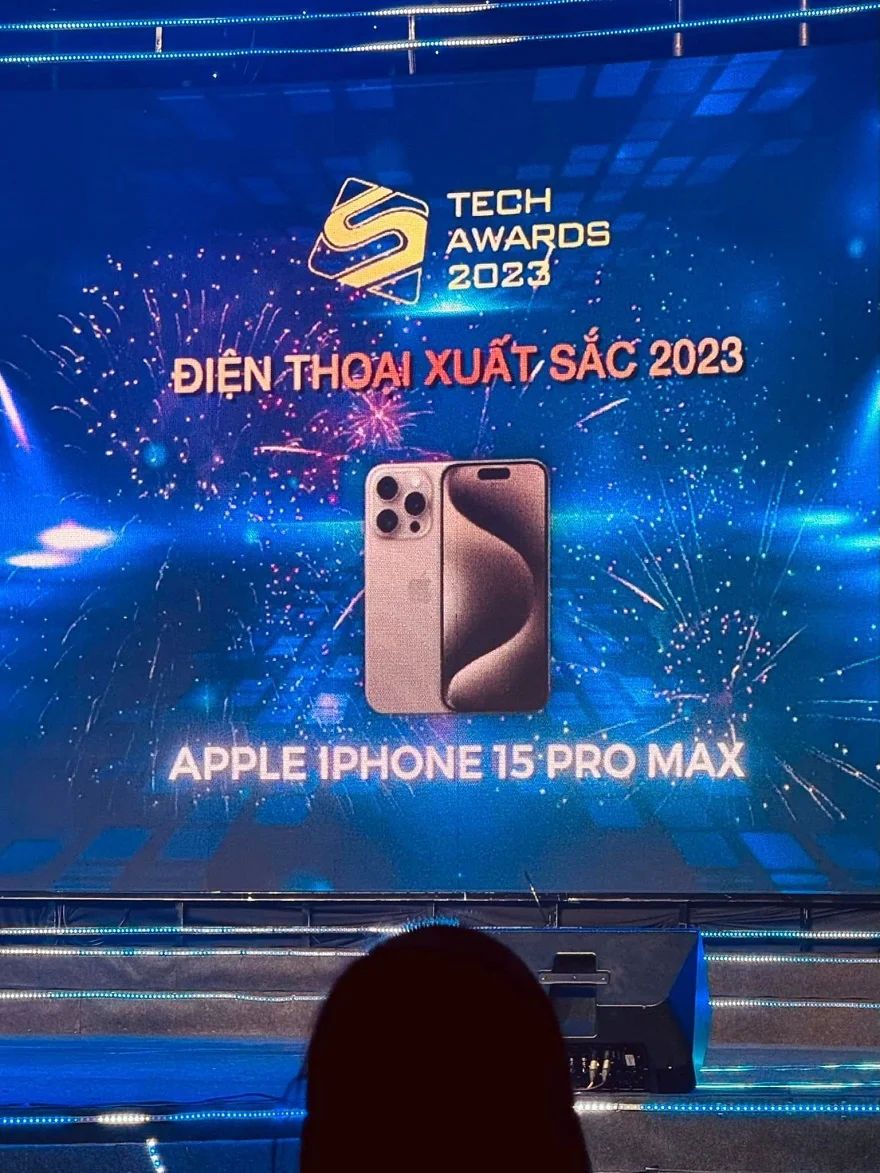 iPhone 15 pro max tech awards 2023