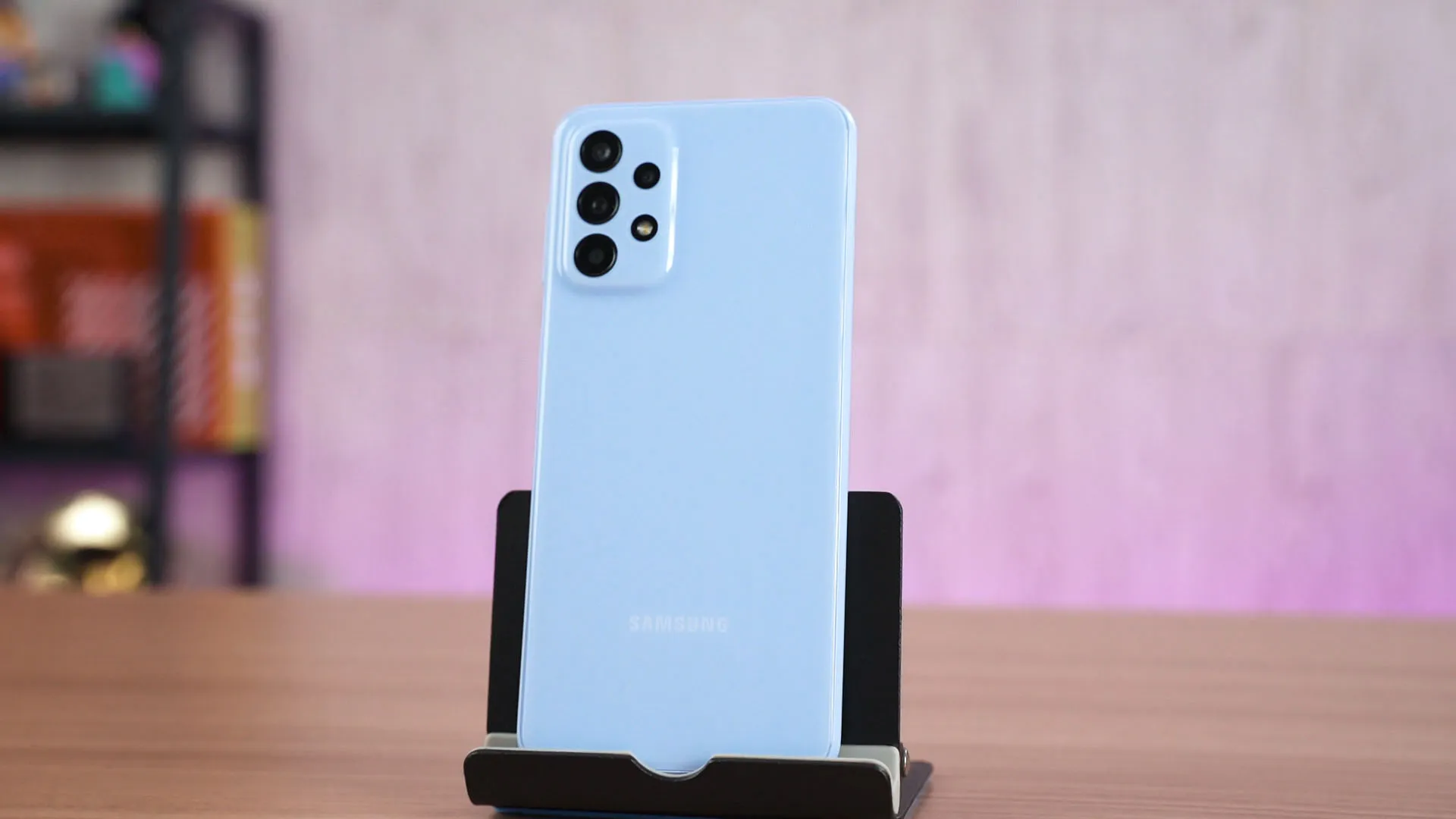 Samsung Galaxy A23: Điện thoại 5G giá rẻ nhiều ưu điểm