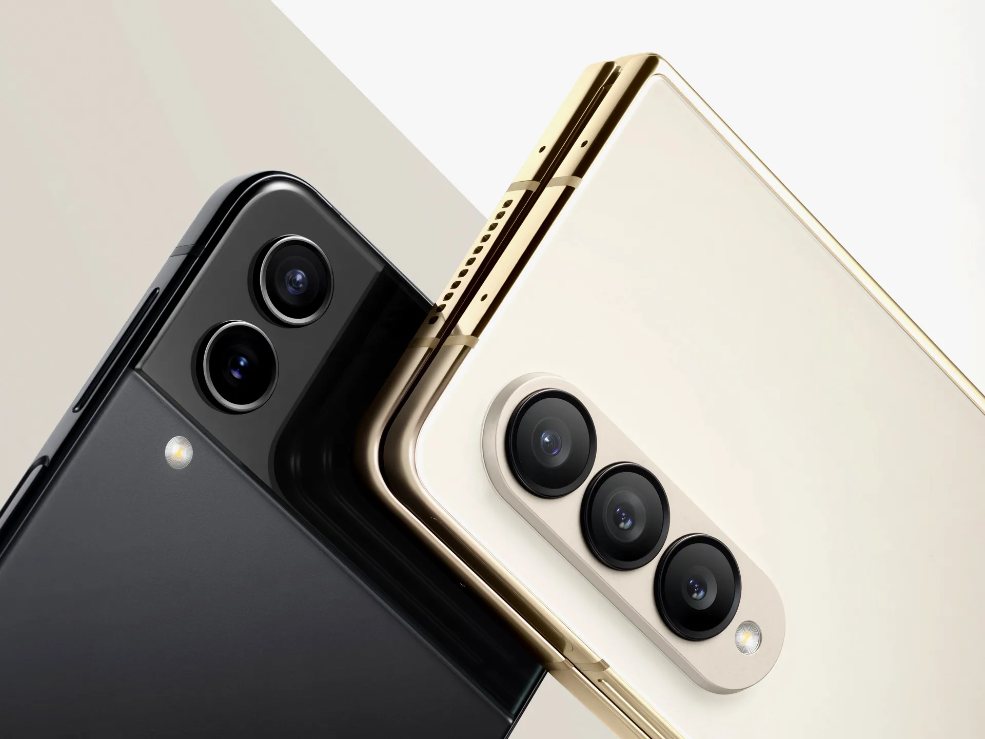 Galaxy Z Fold4 nhận bản cập nhật bảo mật 2024