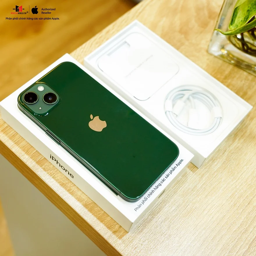 So sánh iPhone 13 và iPhone 14