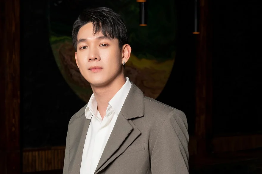 Song Luân iPhone 15 Pro Max