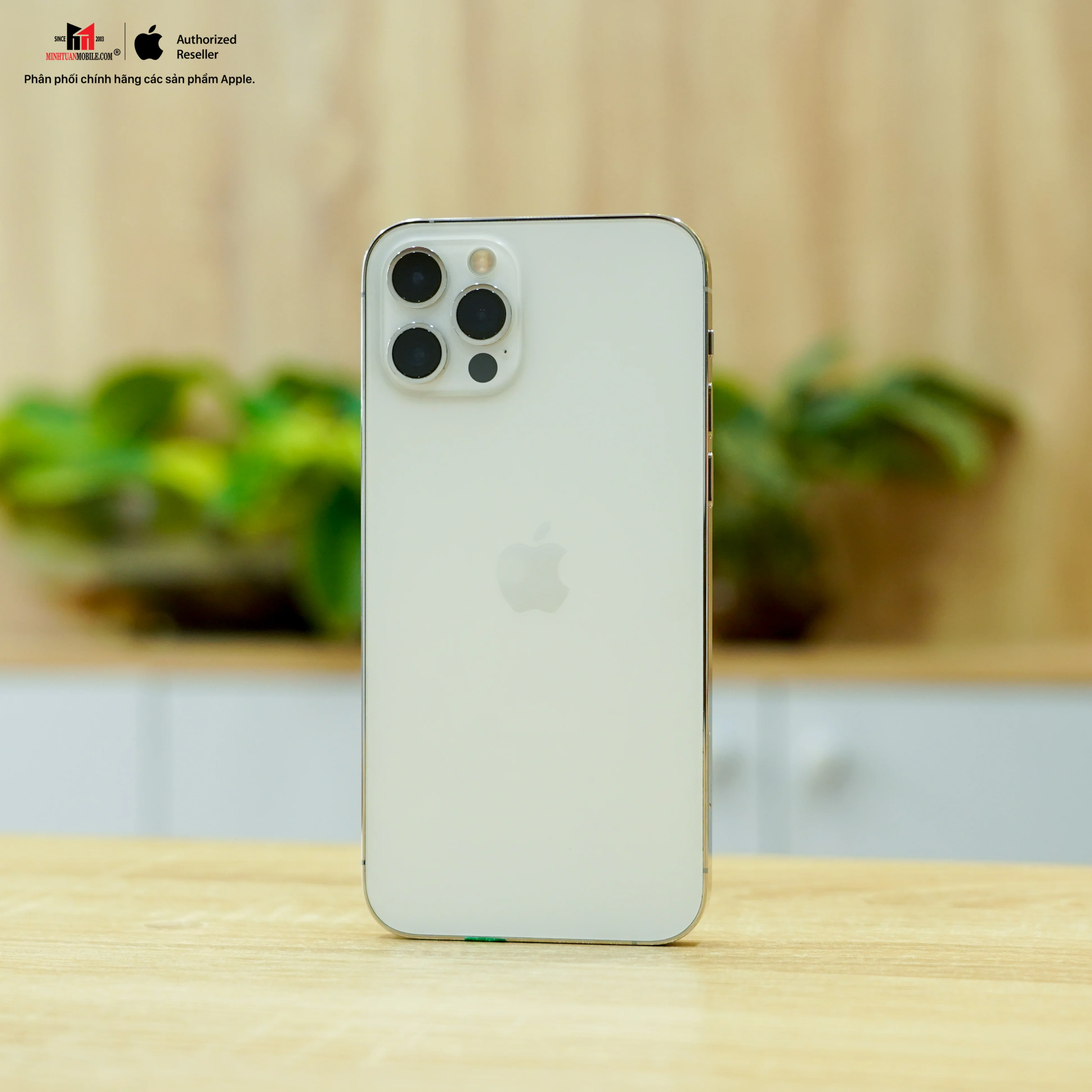 Với 13 triệu nên mua chiếc iPhone like new nào?