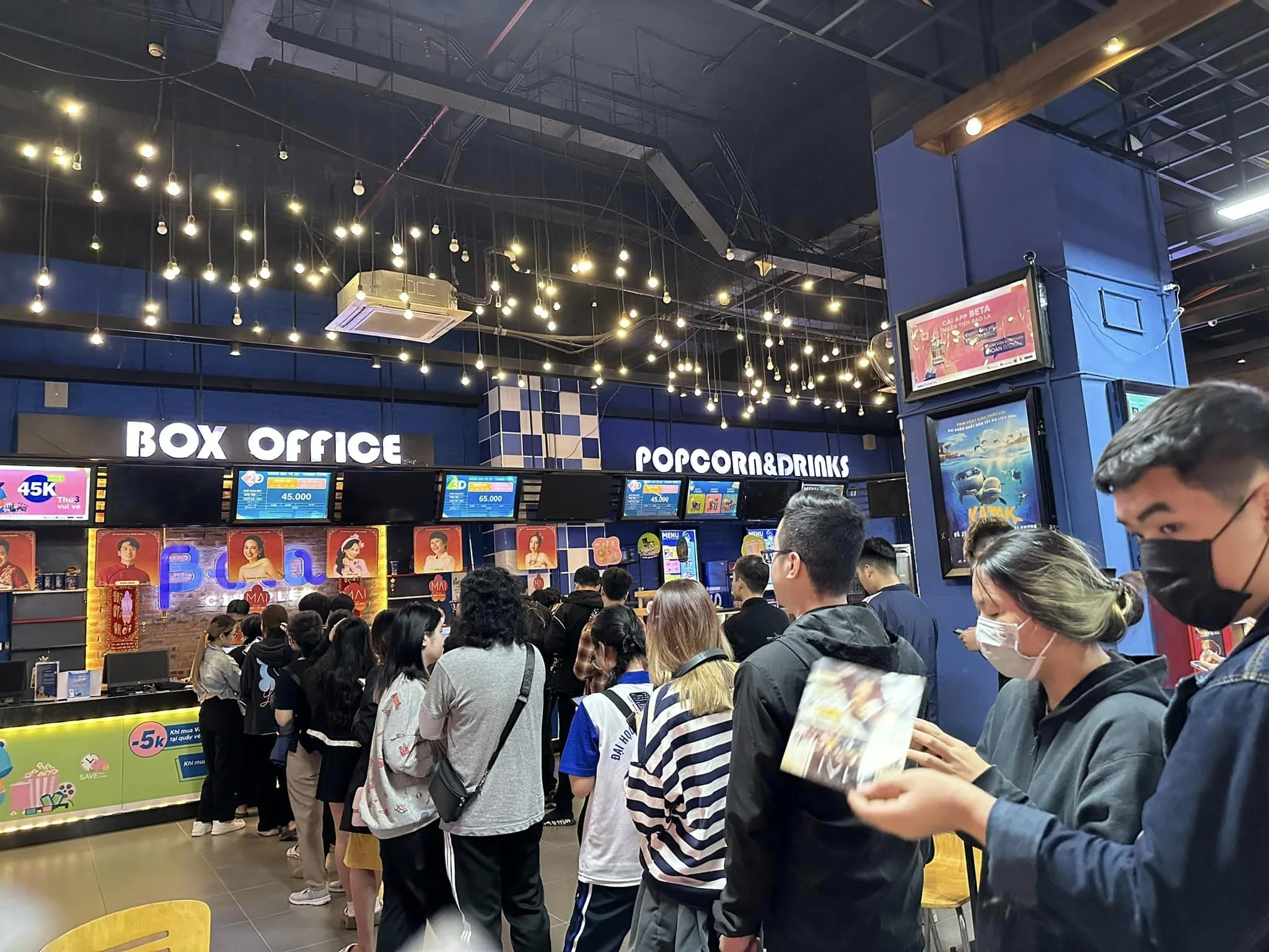 Bí kíp săn vé Đào, Phở và Piano - bộ phim gây sốt gần đây