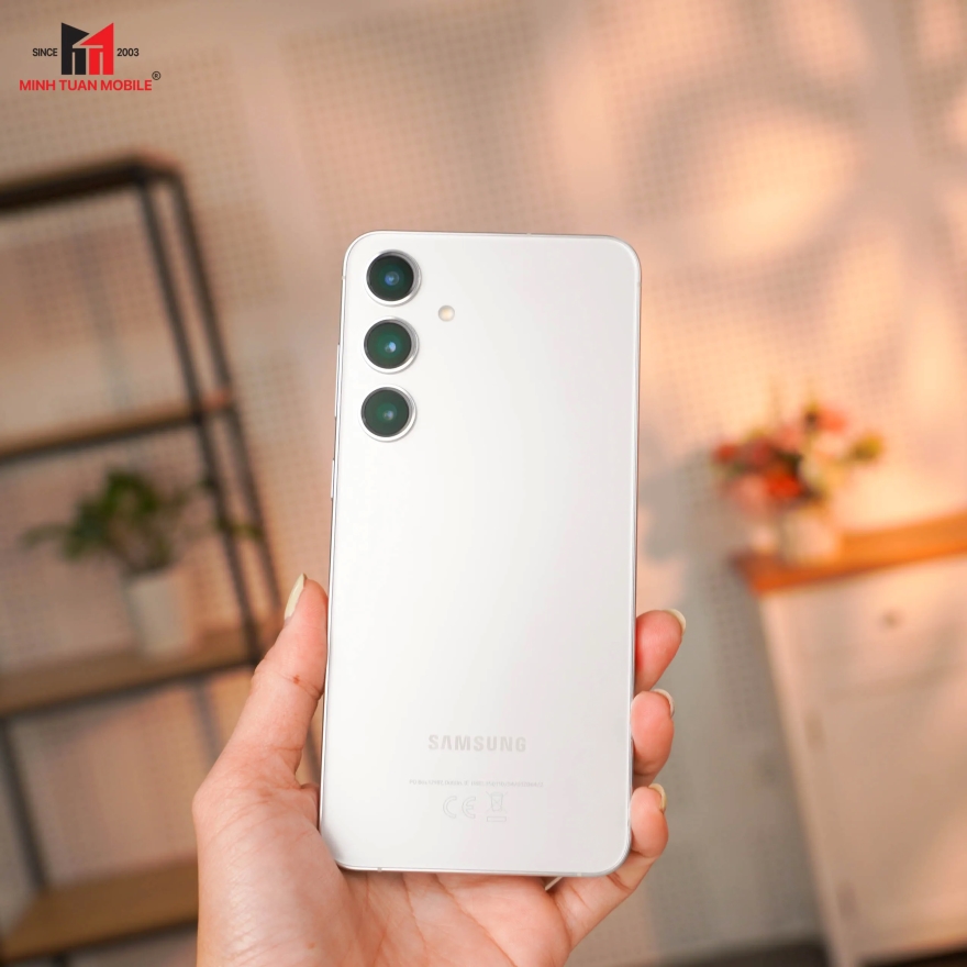 lựa chọn Galaxy S24 hay Galaxy A55