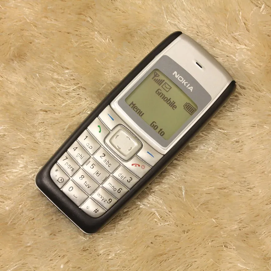 Tặng Smartphone cho người dân