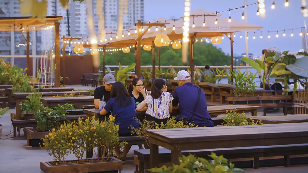 Hẹn hò 8/3 không nên bỏ qua những quán cafe này