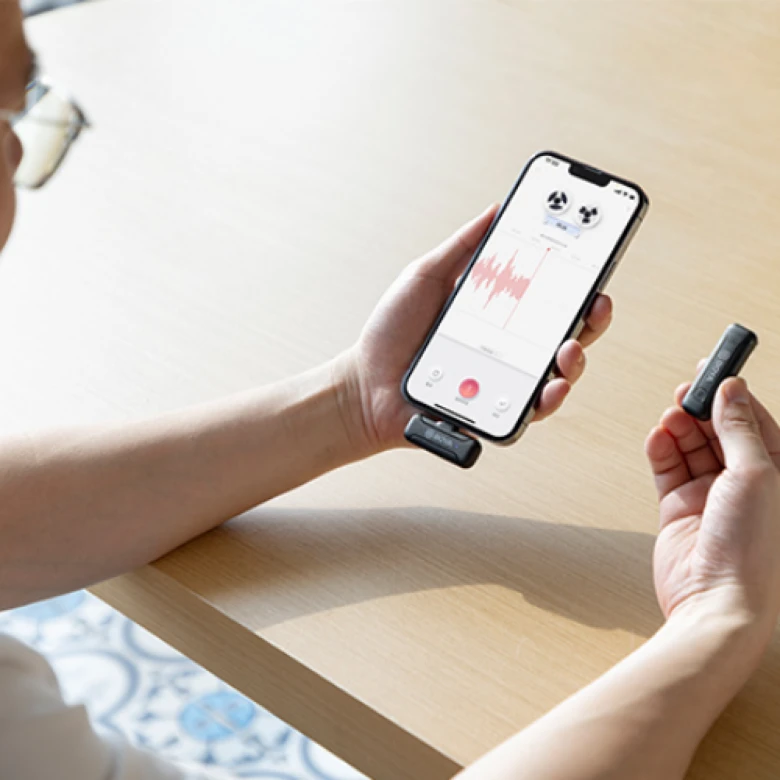 Micro không dây Boya kết nối qua cổng Lightning (Single)