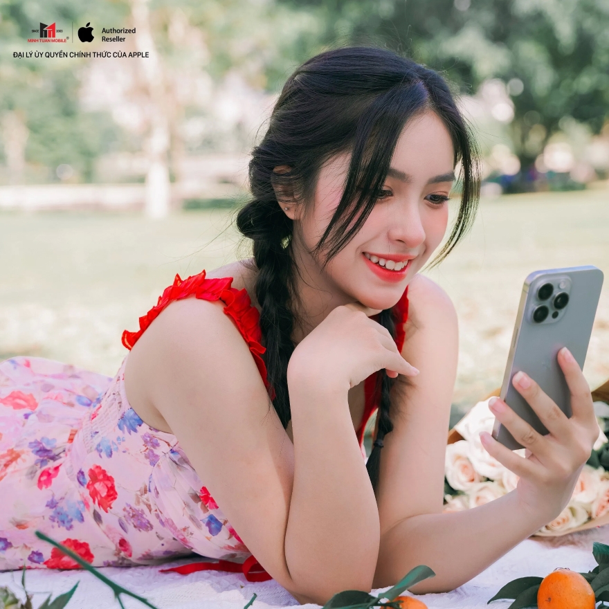 mua iPhone 15 Pro Max trong năm 2024