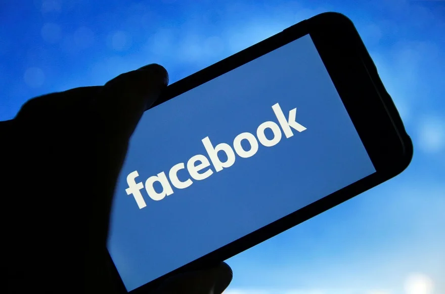5 điều bạn không nên đăng trên Facebook để tránh bị trộm ghé thăm