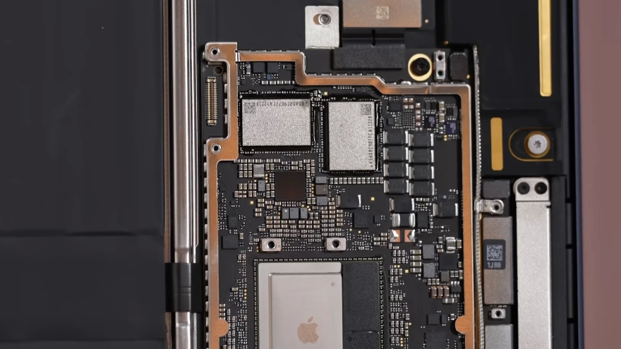 apple giải quyết vấn đề macbook air