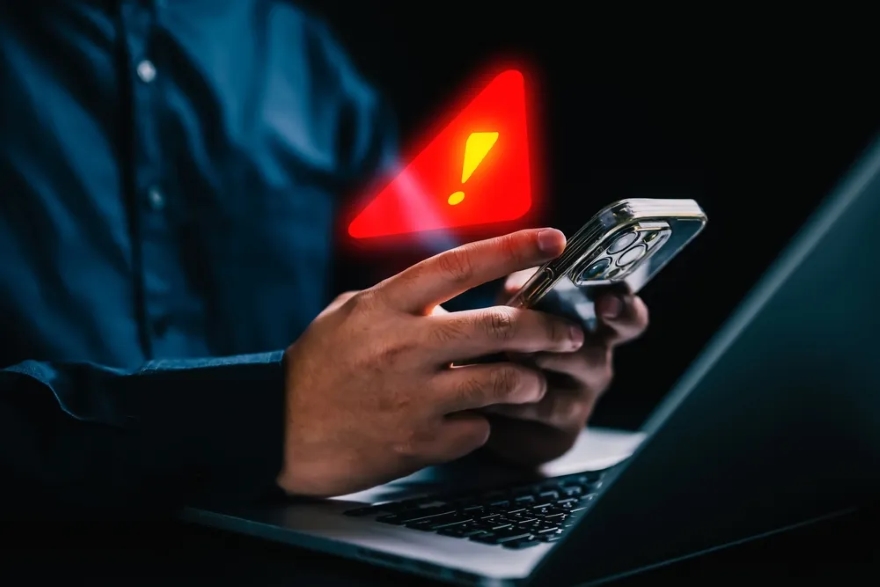 Apple iPhone có nguy cơ bị hack thông qua ứng dụng Email