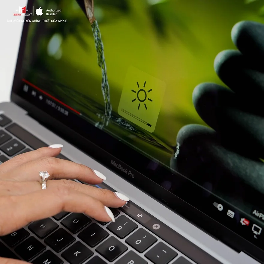 Có nên để MacBook tắt máy hoàn toàn?