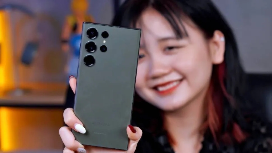 Galaxy S23 nhận được bản cập nhật đầu tiên sau One UI 6.1