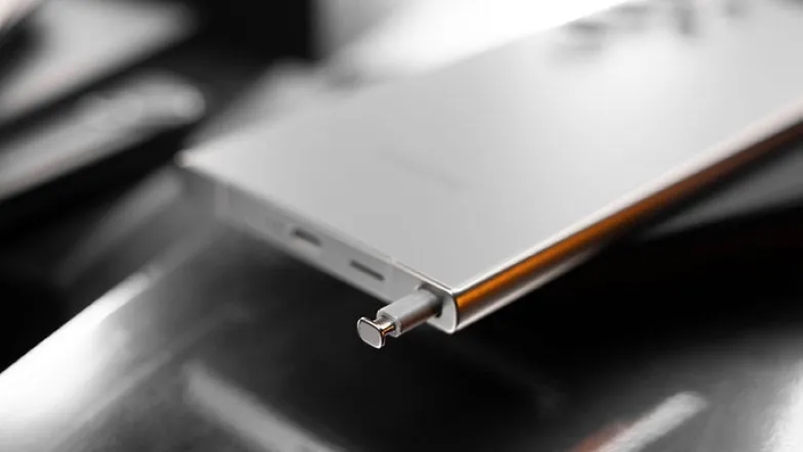 Nên chọn dòng Samsung Galaxy A hay Galaxy S