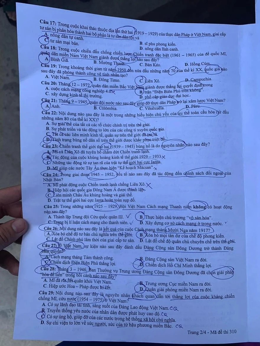 Chính thức: Đề thi THPT Quốc Gia tổ hợp KHXH