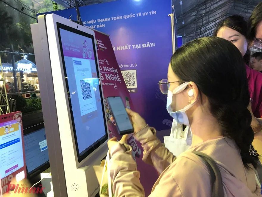 Những ai buộc phải ra ngân hàng từ ngày 1.7 