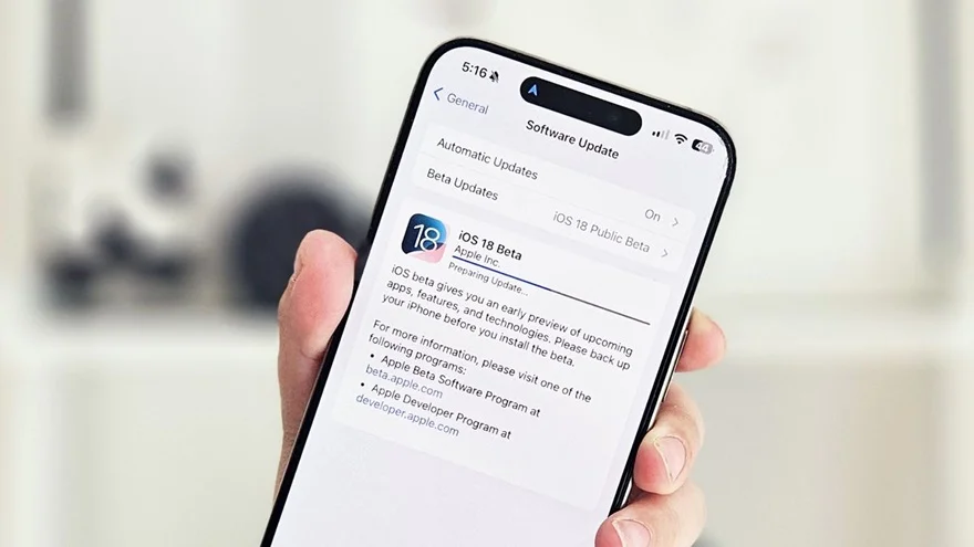 Có nên cập nhật iOS 18 Public Beta 1 vào thời điểm này