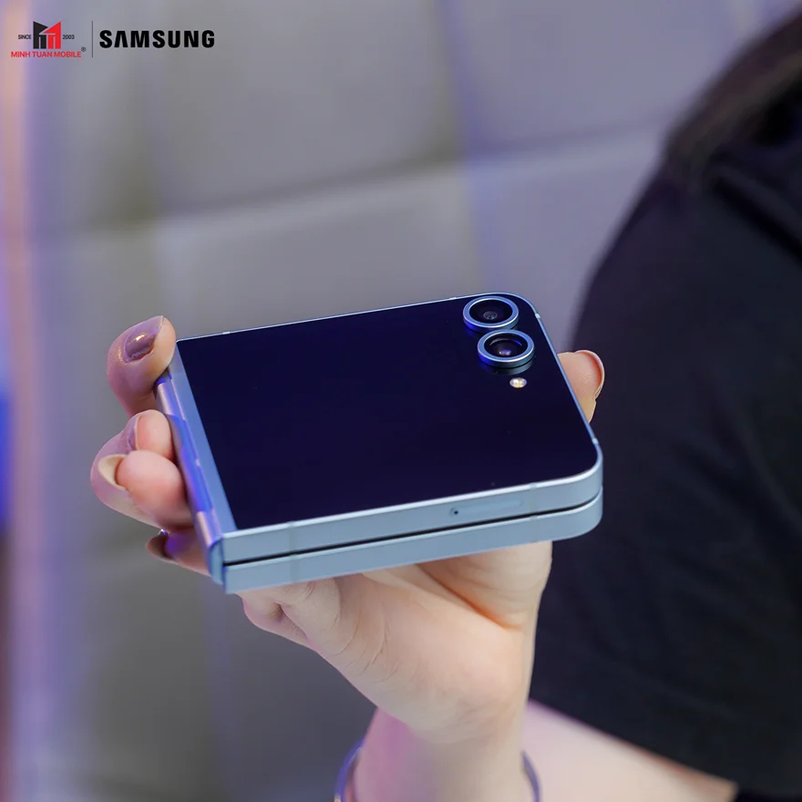 Đánh giá Galaxy Z Flip6: Tiêu chuẩn mới của điện thoại gập