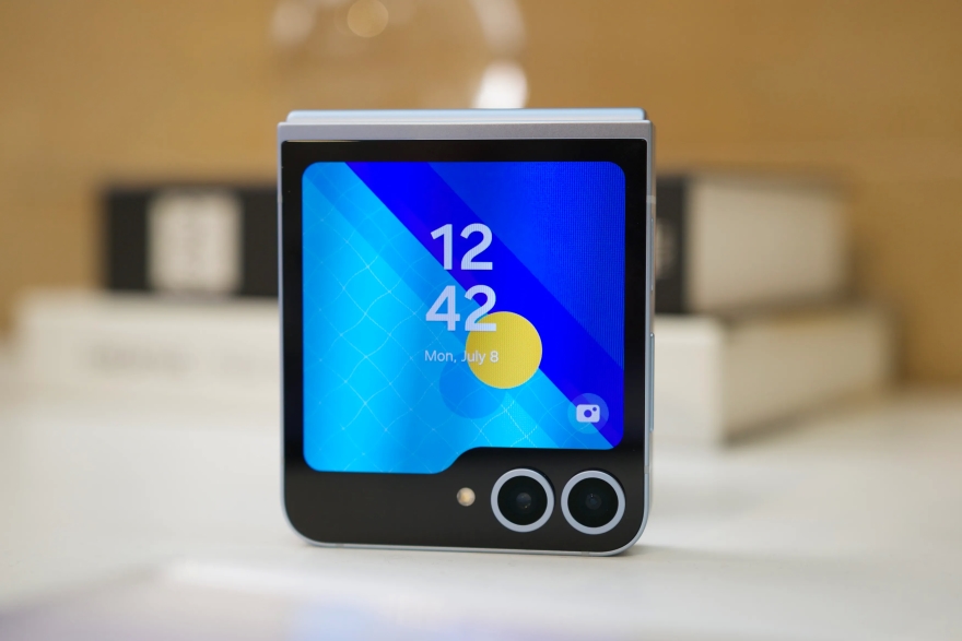 Galaxy Z Flip6 chính thức ra mắt với camera 50MP