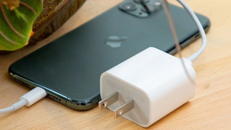 Sạc iPhone của bạn