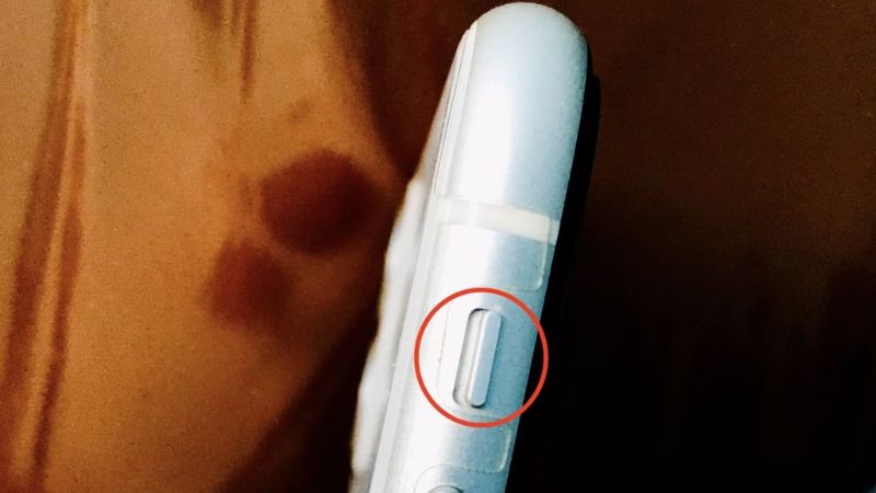 Gạt nút tắt chế độ im lặng để bật âm thanh