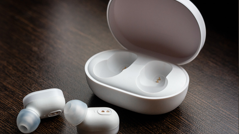 Pin hoạt động kém hơn trong điều kiện nhiệt độ quá cao hoặc quá lạnh và các điều kiện này cũng có thể gây hư hỏng lâu dài.