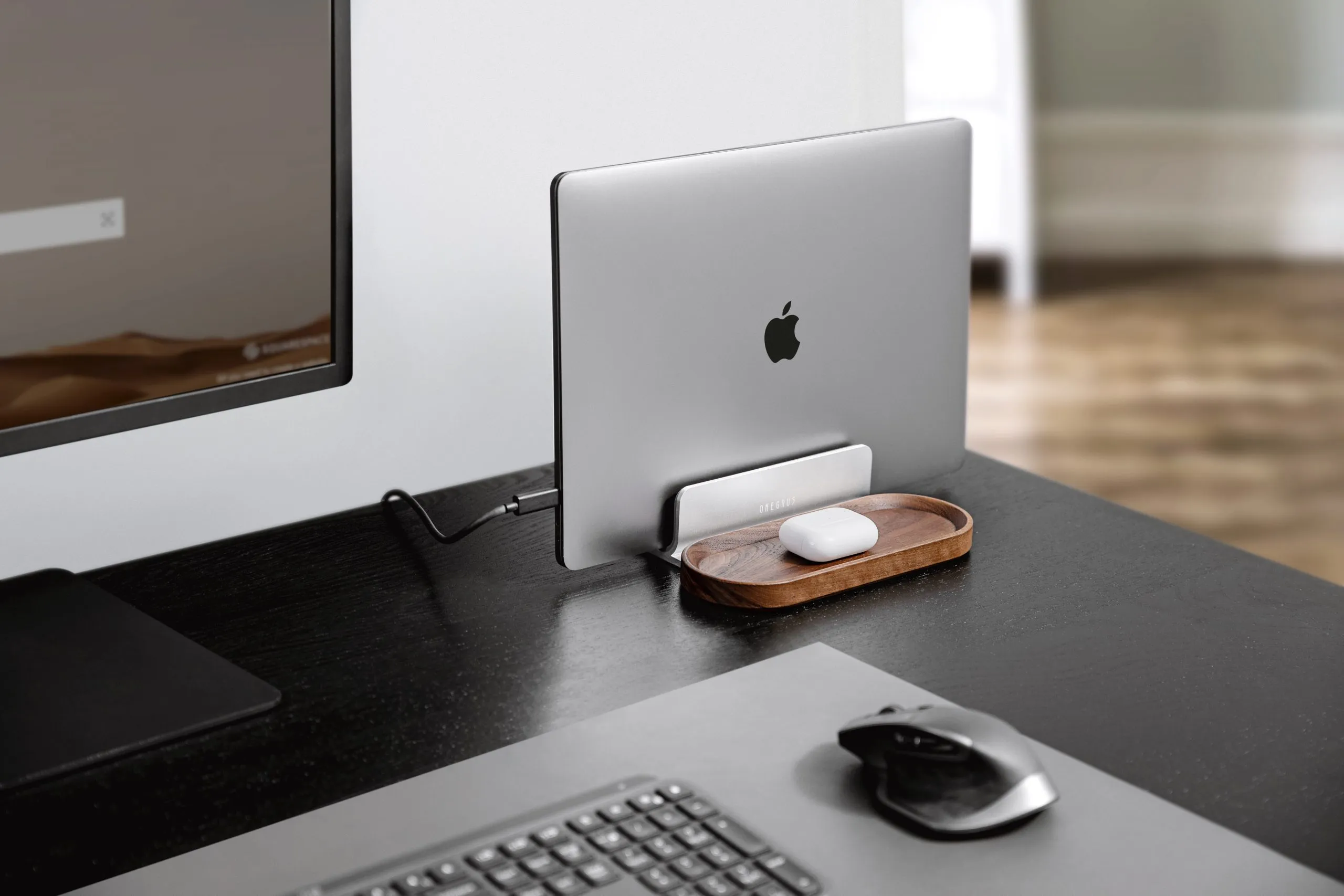 Đế đỡ MacBook Onegrus 