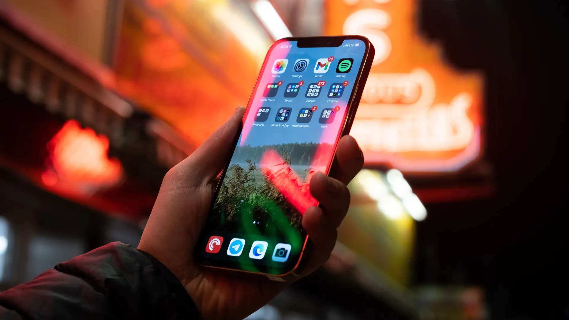 iphone 12 pro max màn hình