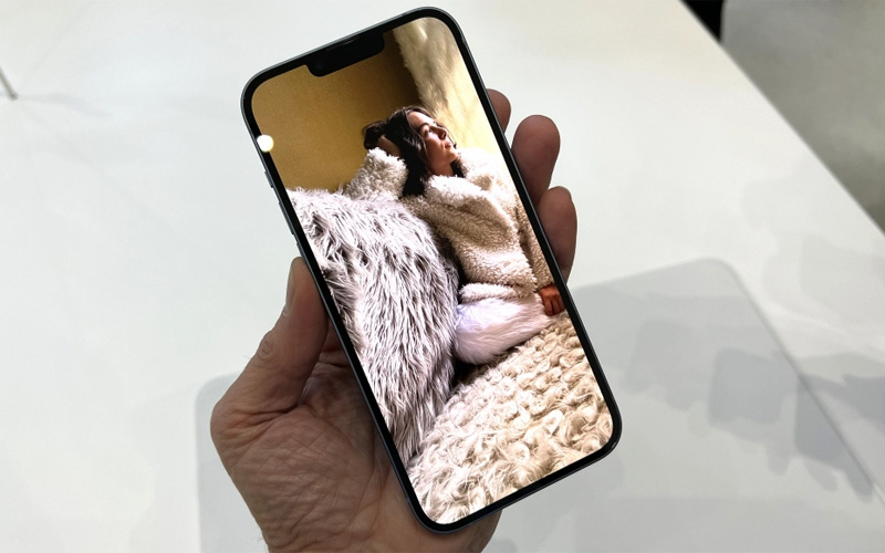 Sản phẩm đang có ưu đãi hấp dẫn trong danh sách lần này đó là điện thoại iPhone 14 vừa ra mắt tháng 10 vừa qua