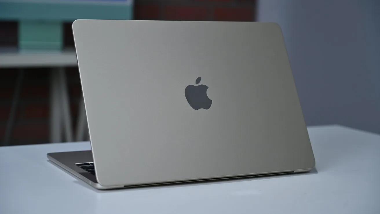 MacBook Air M2 bạc