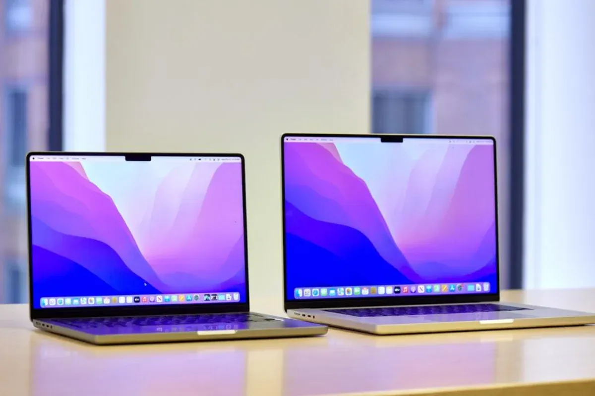 macbook pro m2 max 14 inch vs 16 inch