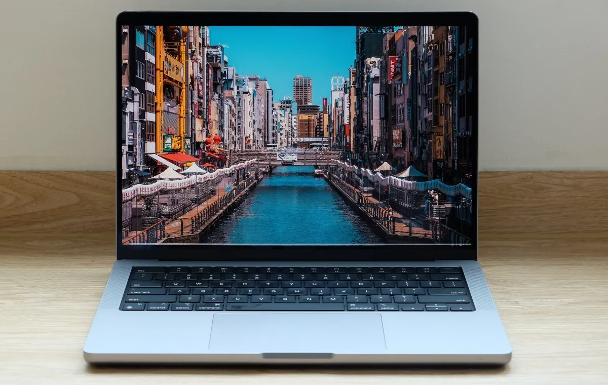 MacBook Pro M2 Pro 14 inch