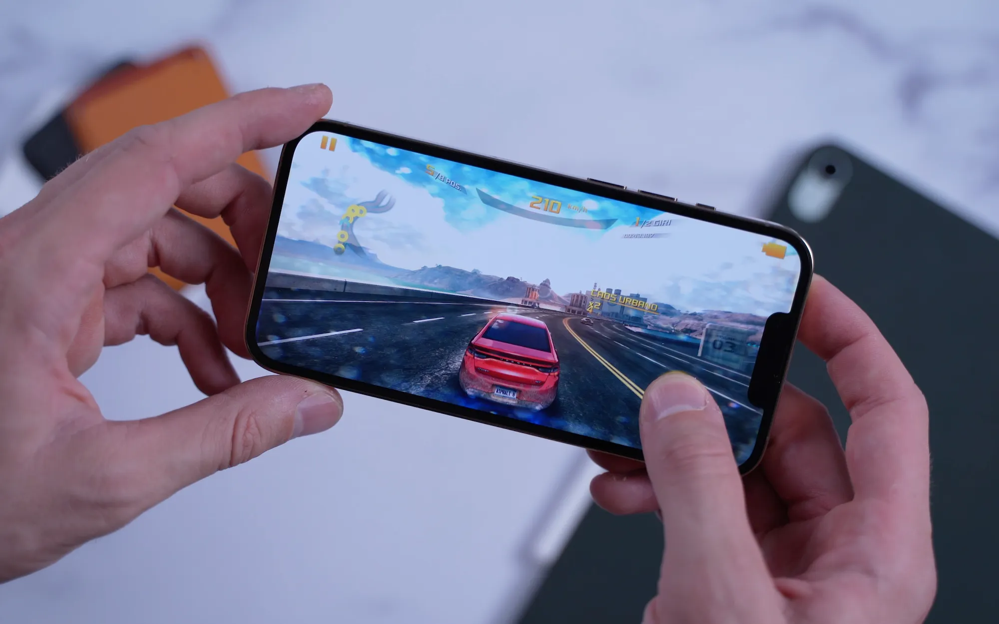 iphone 13 pro màn hình