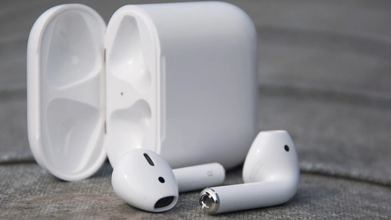 Tai nghe còn được trang bị công nghệ chống ồn ANC (Active Noise Cancelling) loại bỏ tiếng ồn từ môi trường xung quanh để cân chỉnh và truyền đạt chất lượng âm thanh trung thực