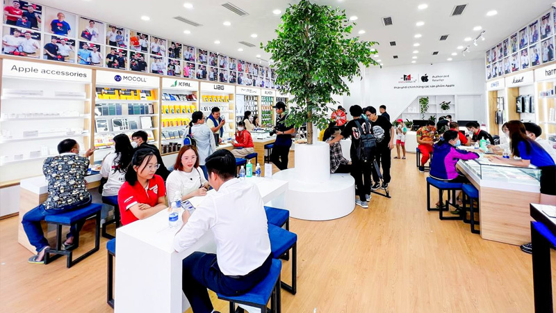 Tại các cửa hàng Minh Tuấn Mobile luôn có chính sách Thu cũ Đổi mới với các sản phẩm chính hãng Apple, trợ giá đến 95%