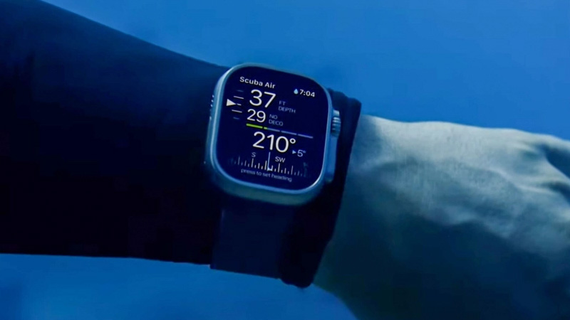 Các tính năng khác cũng có xuất hiện trên Apple Watch Ultra như: Đo oxi trong máu, đo nhịp tim, phát hiện té ngã, đo lượng calo tiêu thụ, theo dõi giấc ngủ, cảm biến nhiệt độ... giúp bạn dễ dàng sử dụng để theo dõi sức khỏe