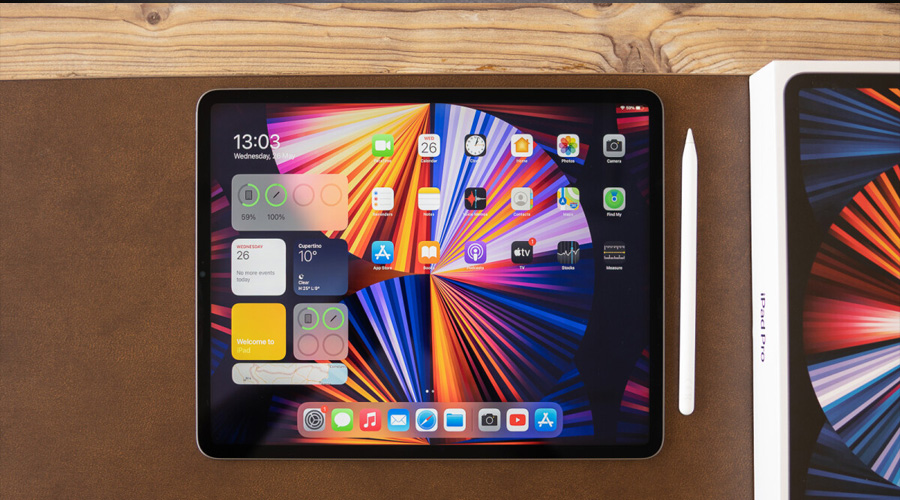 Thiết bị cũng được trang bị camera trước độ phân giải cao 12MP và góc siêu rộng lên tới 122 độ