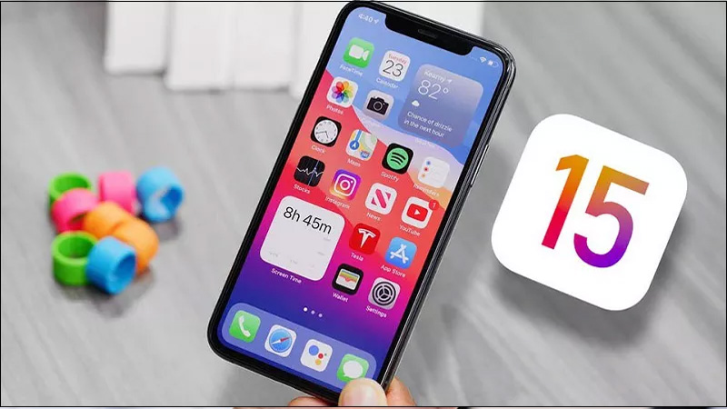 Sản phẩm thứ 2 trong danh chính là Điện thoại iPhone 13 có thiết kế hiện đại và loại bỏ nút Home hoàn toàn