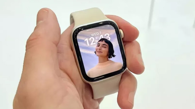 Apple Watch S8