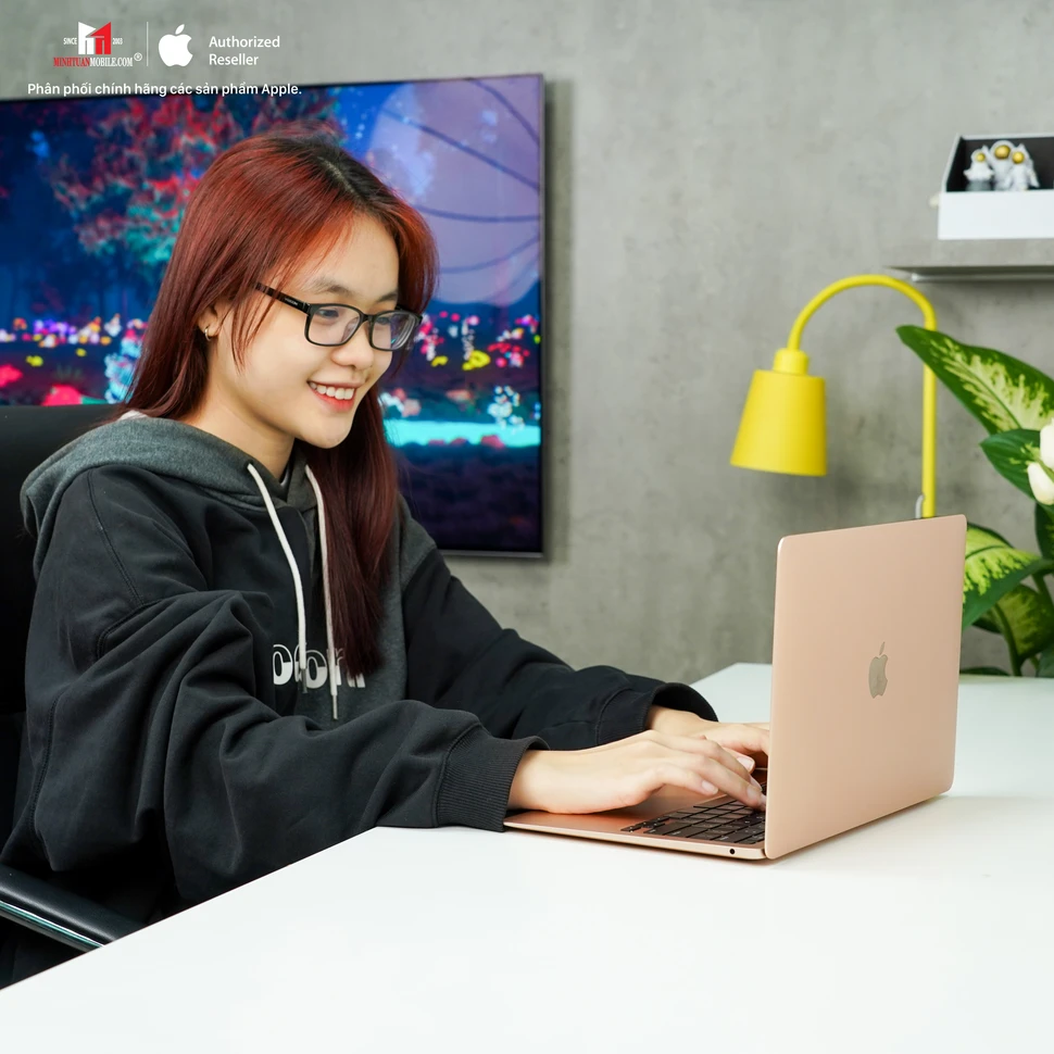 Cần thay pin Macbook khi phải sạc nhiều lần